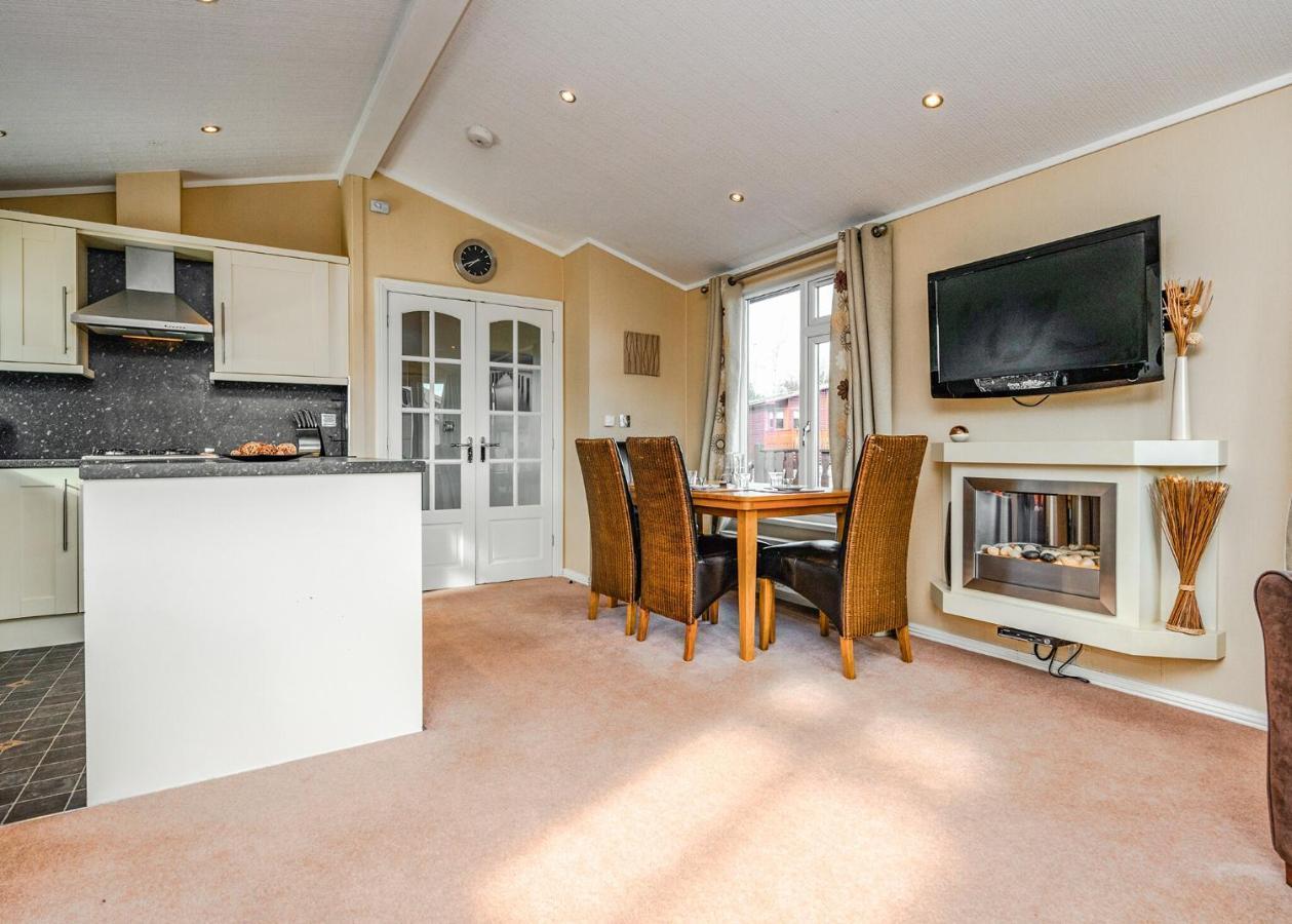 South Lakeland Leisure Village Hornby  Esterno foto