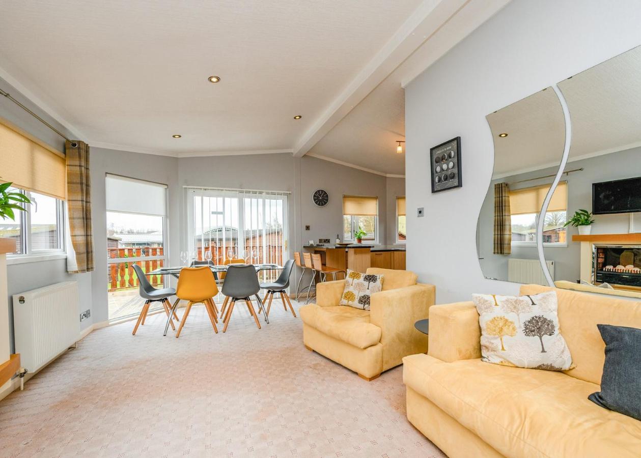 South Lakeland Leisure Village Hornby  Esterno foto